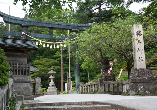 榛名神社