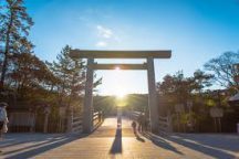 ≪出発確約コース≫令和最初の初詣へ!『伊勢神宮初詣』内宮&外宮両参りへ行く日帰りバスツアー