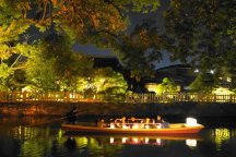 【博多発着】日帰りバス旅 土用の丑の日の設定もあり! メロン30分食べ放題と柳川夜の川下り&うなぎのセイロ蒸で納涼の旅