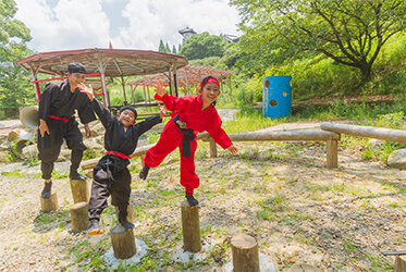 【博多発着】夏休みの課題はこれで決まり！！忍者や恐竜について学んで中華街を大散策♪真夏の大冒険ヒストリーツアー！